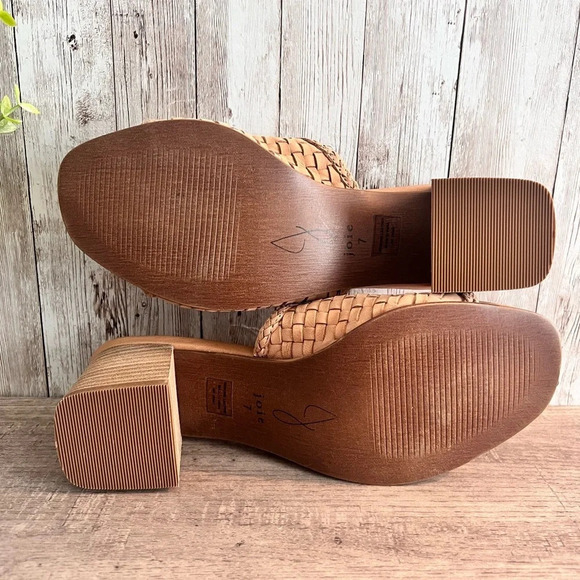 Joie Woven Tan Block Heel Sandals Size 7 - Picture 3 of 3